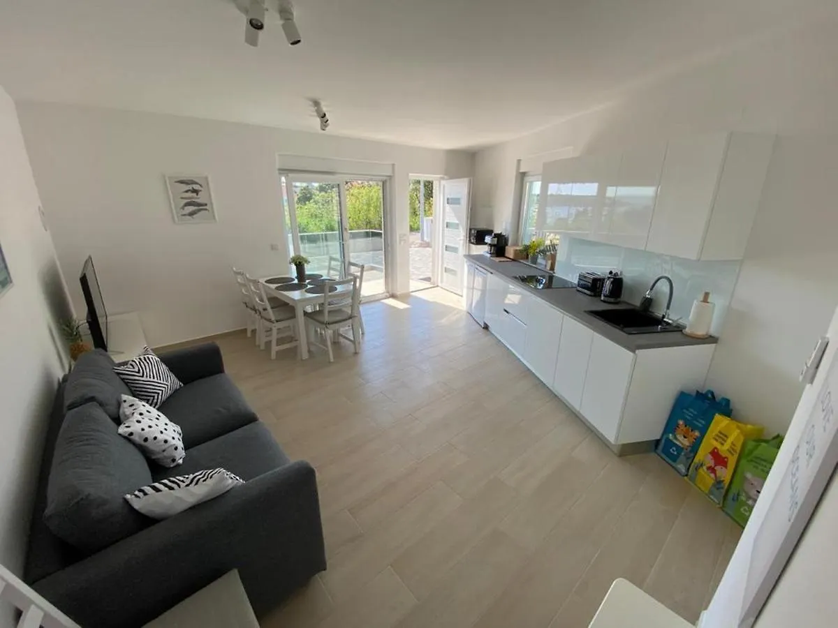 Amazing Simuni 1 Apartment
